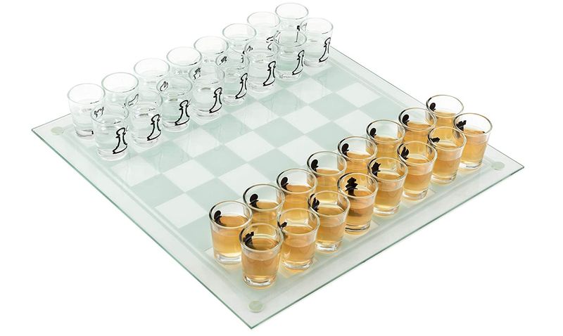 Juego-de-ajedrez-con-shots