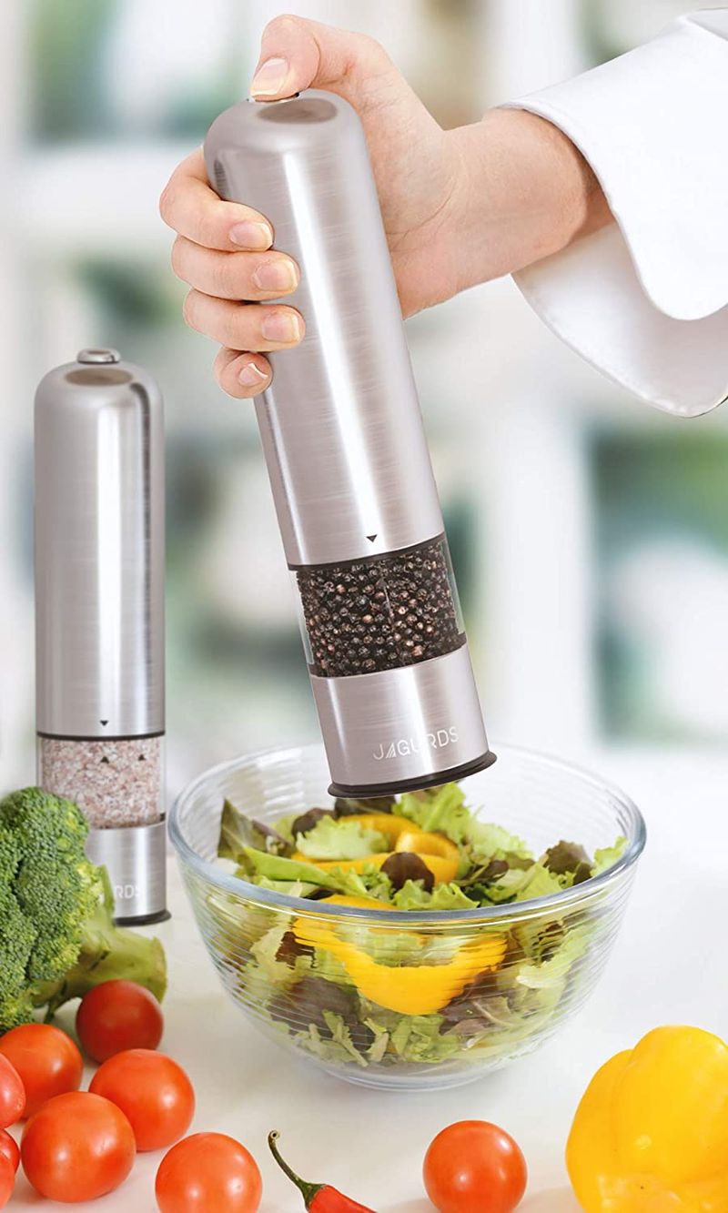 Modernhome Gourmet Electric Salt and Pepper Grinder Set, Silver